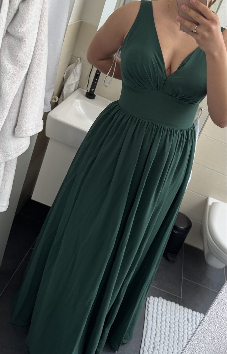 JJ’s House Vestiti: Dunkelgrünes Abendkleid mit Schlitz – Usato da Elgg venduto da fra_9p7j 1