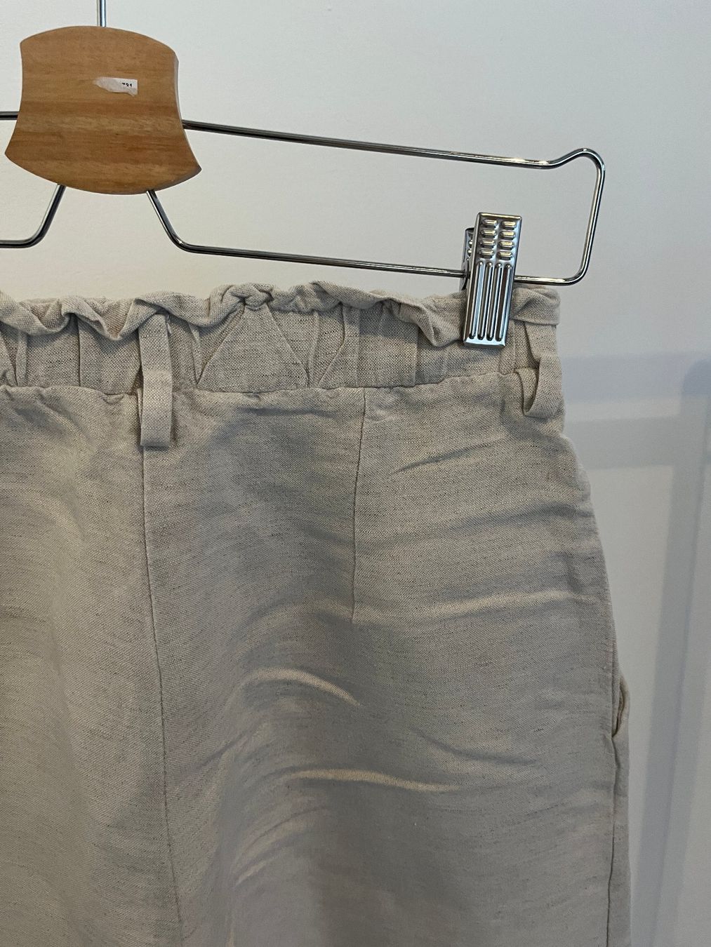 H&M Pantaloni: Short beige, H&M – Usato da Savagnier venduto da taianab 3