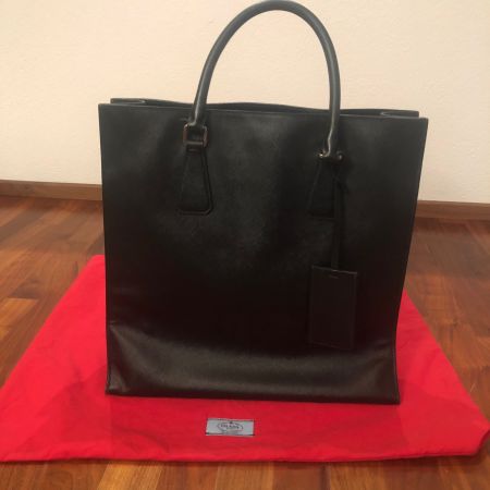 Prada Tote Tasche Saffiano Leder schwarz