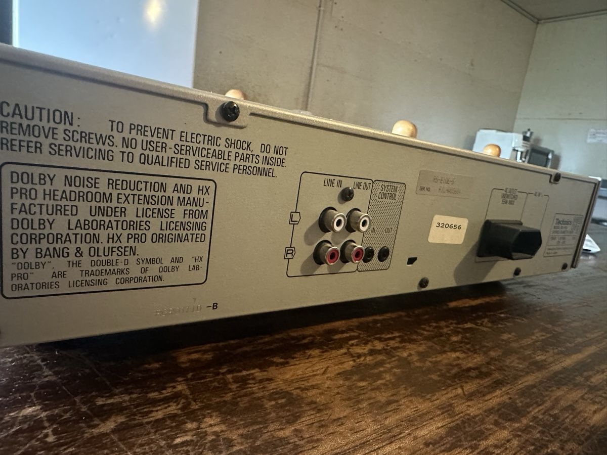Technics Lettore multimediale & Streamer: Platine cassette Technics RS-E10, bon état pour la saison – Usato da Le Mouret venduto da gil_q6k6 2