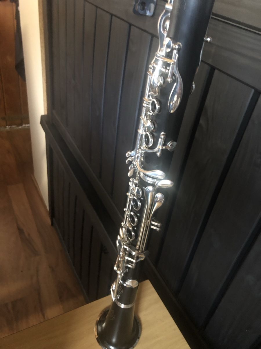 Strumenti musicali: Noblet Artist Paris – Usato da Rickenbach Sulz venduto da Miracigin 2