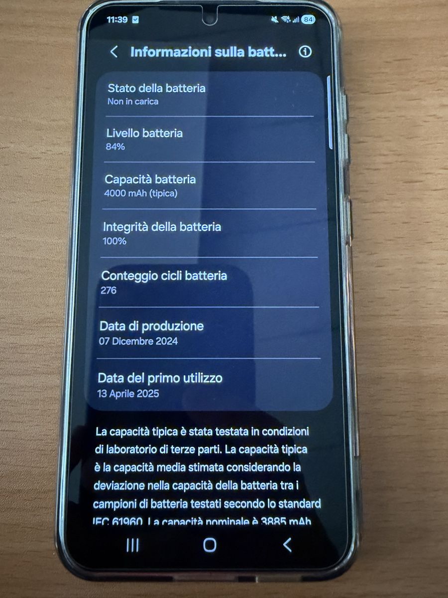 Samsung Telefoni cellulari / Smartphones: Bundle Samsung Galaxy S25 - SmartTag2 - Galaxy Fit3 – Usato da Biel-Bienne venduto da tra_6ggn