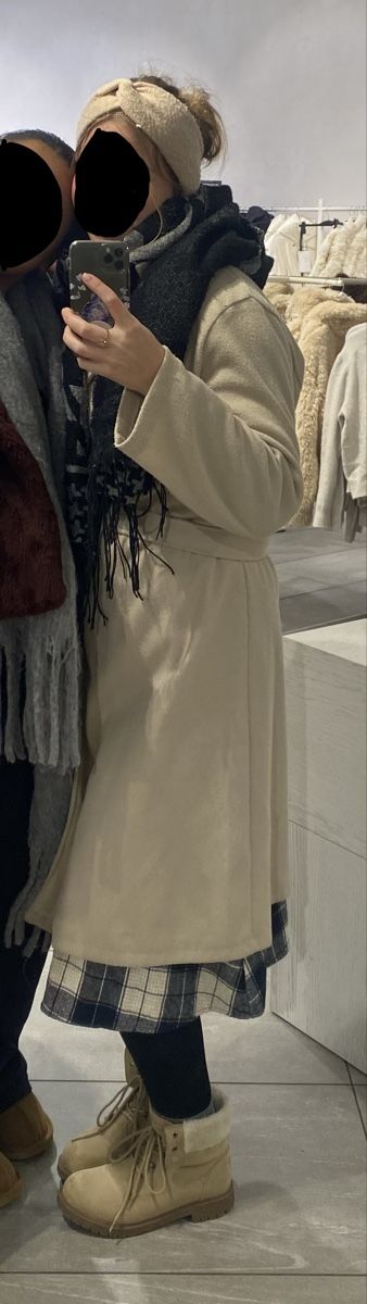 Cappotti: Damen Mantel beige  – Usato da Boswil venduto da mel_85gc 5