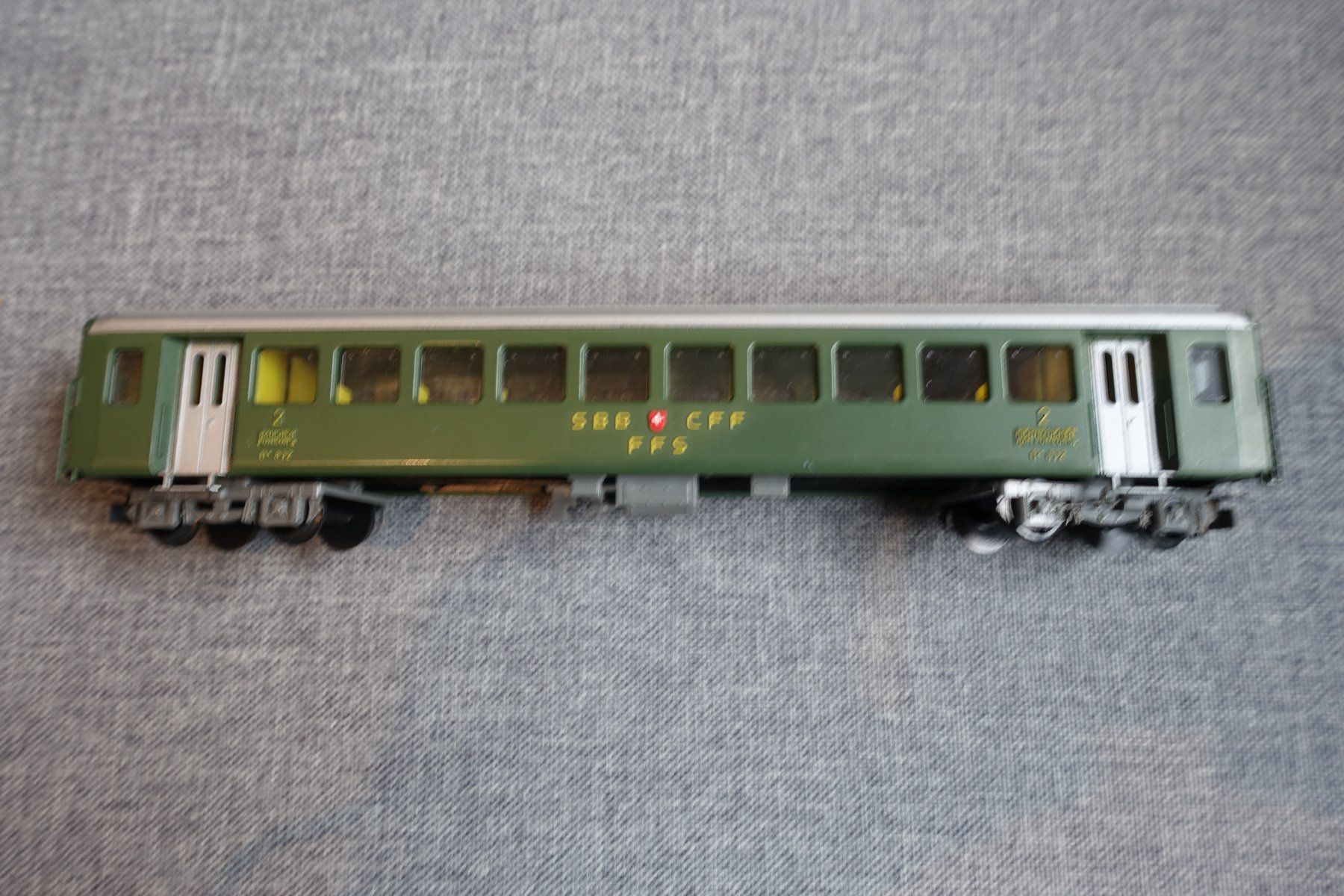 Kleinbahn Modellini di ferrovie: KLEINBAHN No. 381 SBB/CFF Einheitswagen 2. Klasse – Usato da Wallbach venduto da Sarrows 1