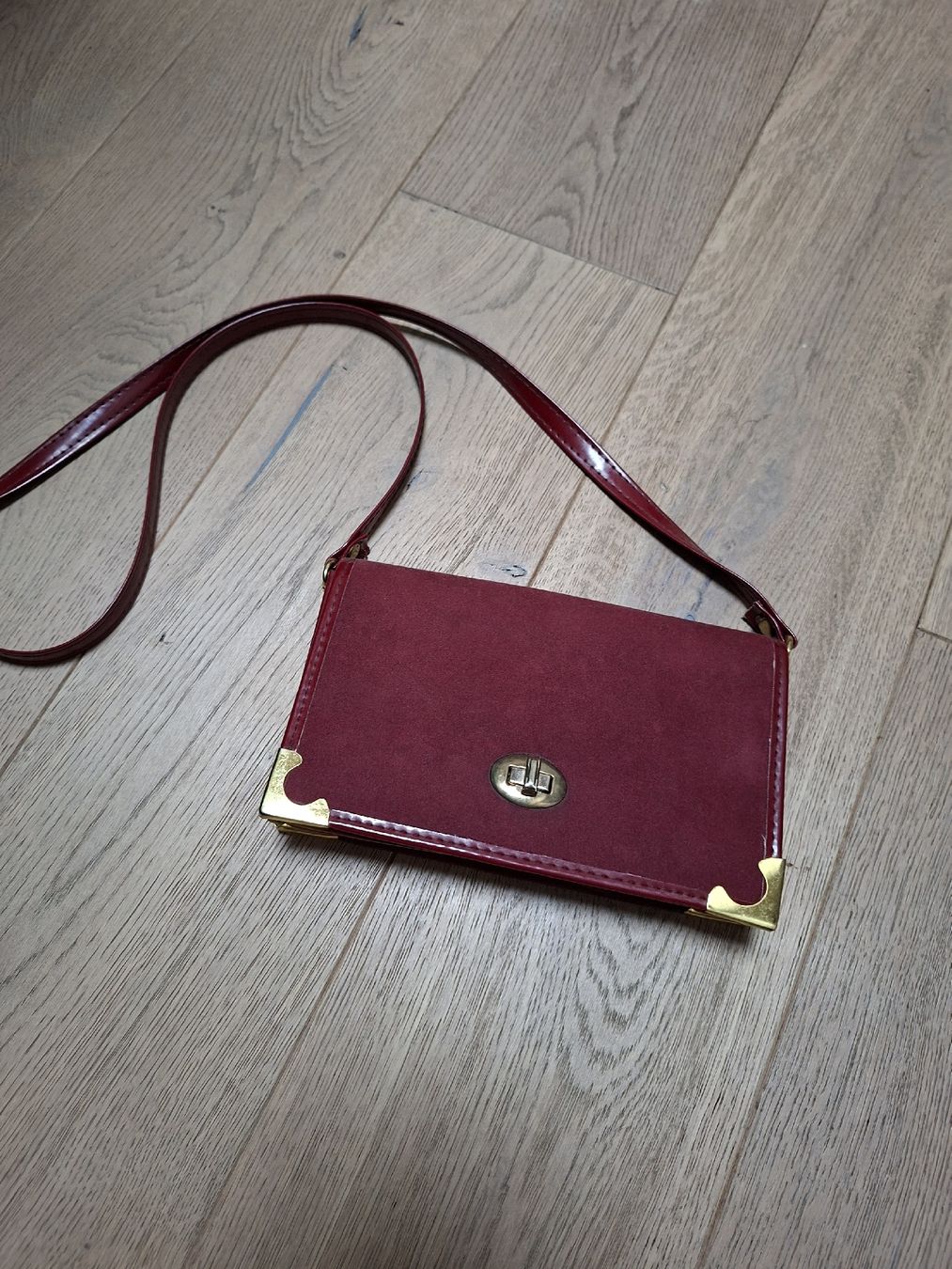 Borse da donna: vintage retro tasche dunkelrot willeder – Usato da Brienz BE venduto da Zwiback20