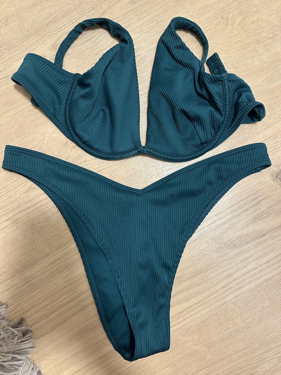 Hollister Badekleider & Bikinis: Bikini Hollister Gr. M – Gebraucht aus St. Gallen von raphaela_99