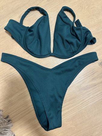 Bikini Hollister Gr. M