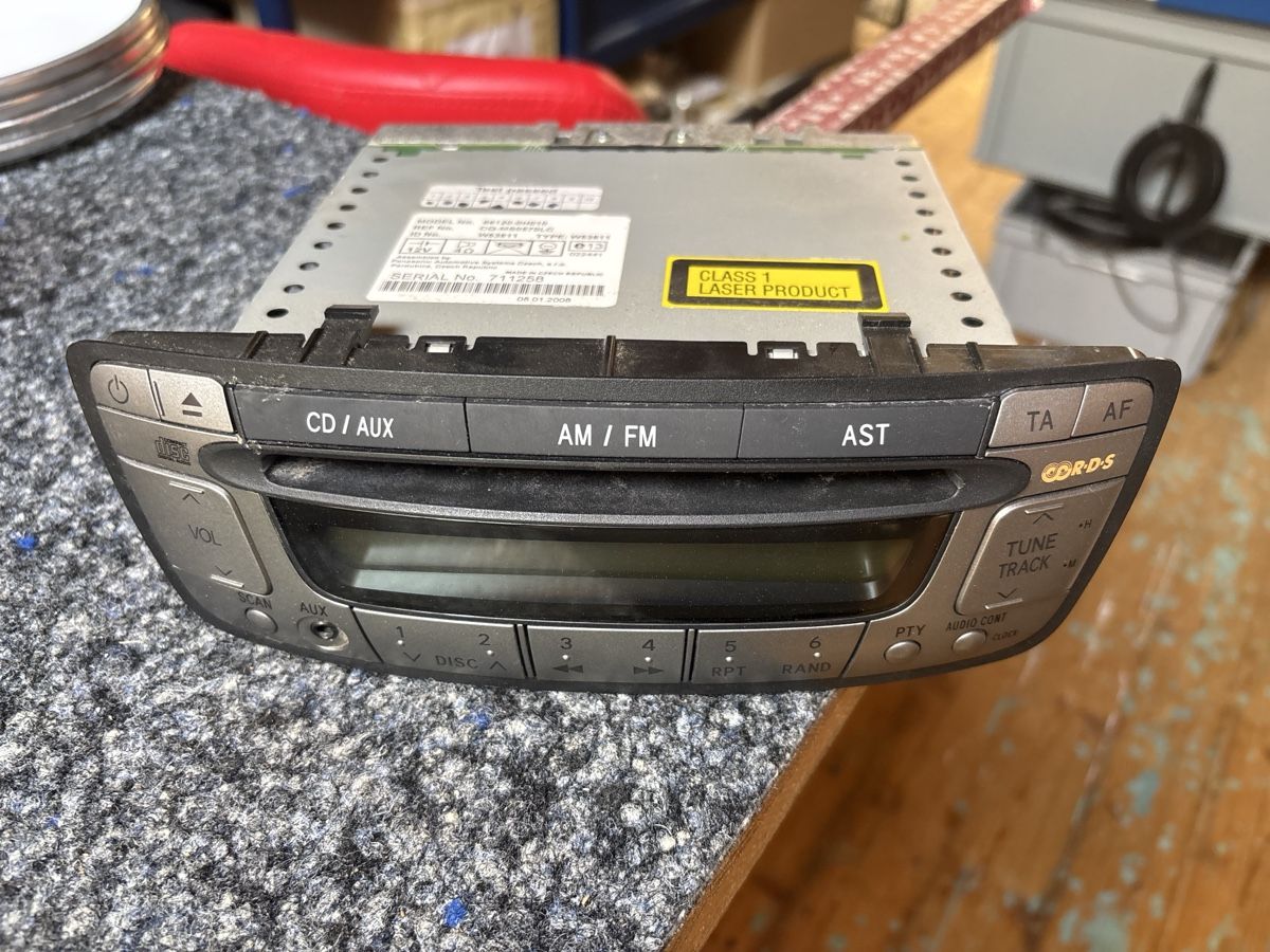 Radio: Autoradio Toyota Aygo 1.0 – Difettoso da Frümsen venduto da dbxdoh