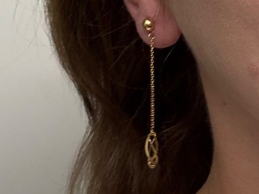 Orecchini pendenti & Orecchini a lobo: Boucle d’oreille 18k, 1.60 grammes – Nuovo e nell'imballaggio originale da St-leonard venduto da Lilliii 1