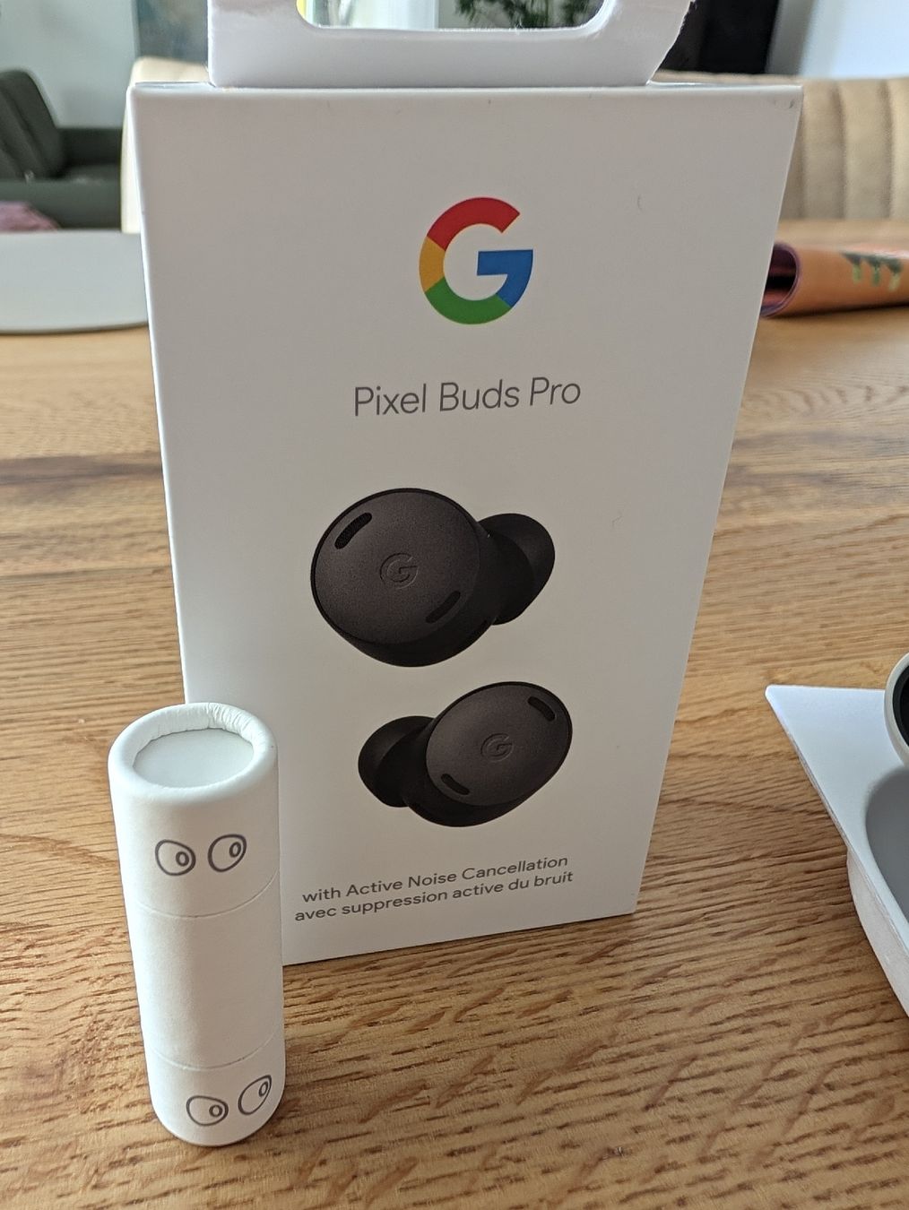 Google Cuffie: Google Pixel Buds Pro mit ANC, schwarz, kabelloses Ladecase – Usato da St. Gallen venduto da red1337