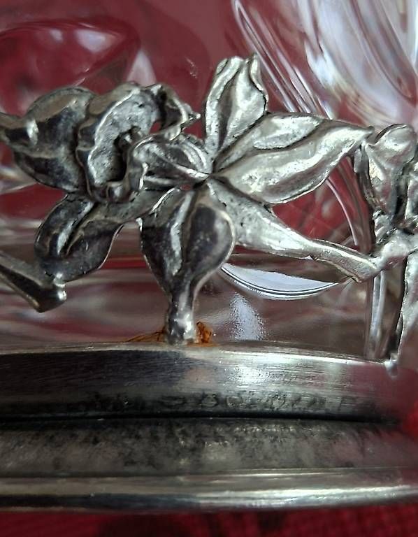 Caraffe: Glaskaraffe mit Zinndekor – Usato da Hüswil venduto da Tanzfuedle 2
