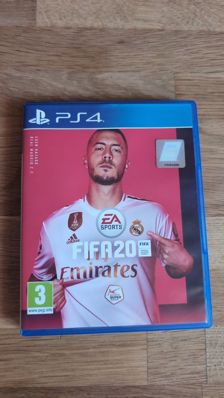 Giochi: FIFA20 - PS4 Game – Usato da Steinhausen venduto da gec1