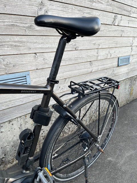 Britax Römer Seggiolini per auto: Velokindersitz Römer Junior Relax (gebraucht) – Usato da Zug venduto da Weimi 5
