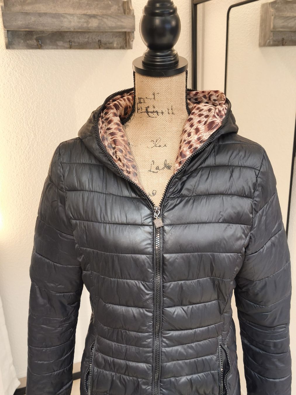 Mäntel: Schwarze Stepp Jacke Grösse M – Neu (gemäss Beschreibung) aus Emmetten von SecondhandSiska 2