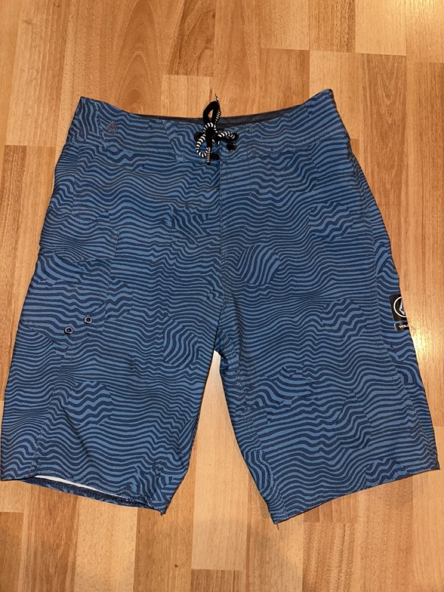 Volcom Pantaloni: Volcom Badeshort Kinder Gr. 26 Mod-Tech – Usato da St. Gallen venduto da mai_zpt7