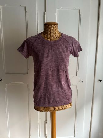 Sport T-Shirt lila - M