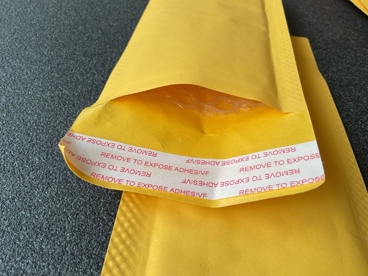 Couverts & Versandtaschen: 170 Luftpolstercouvert, neu 90x185 mm Aussenmass – Neu (gemäss Beschreibung) aus Steinach von Quarkie 1