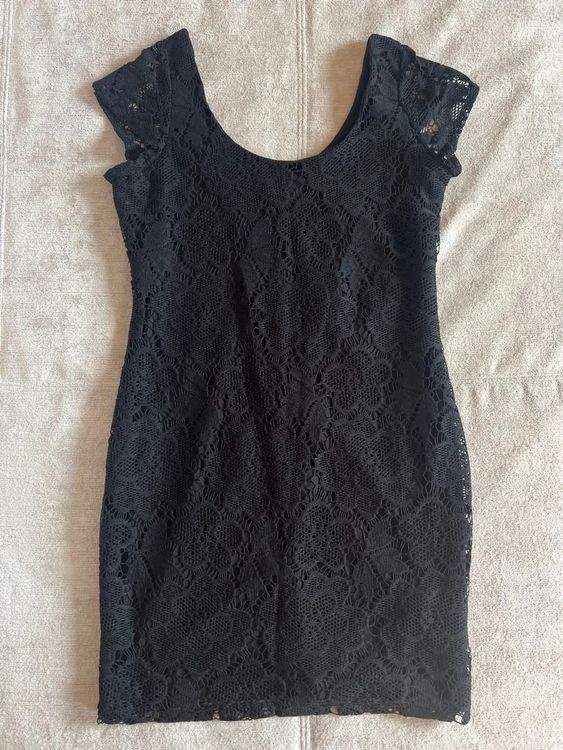 Kleider: Robe dentelle noire élégante Snap - taille L  – Gebraucht aus Lausanne von Stephaniesdressing 2