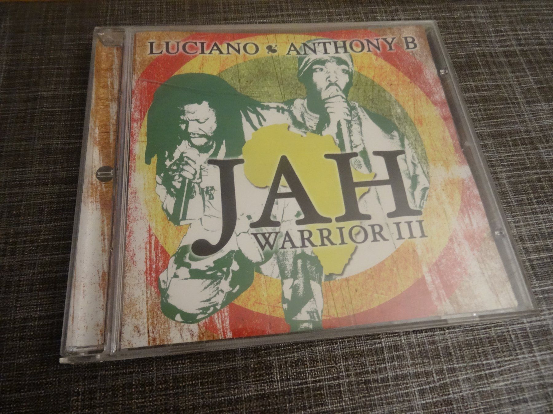 CD: Luciano / Anthony B - JAH Warrior III 3 CD – Usato da Olten venduto da Disc-Ausverkauf