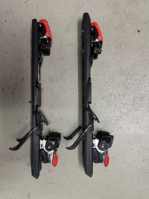 Attacchi: Atomic X12 TL Alpinbindung Skibindung – Usato da Maur venduto da chr_nx9s 1
