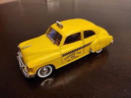 Modellauto Chevrolet 1950 Checker Cab (Solido)