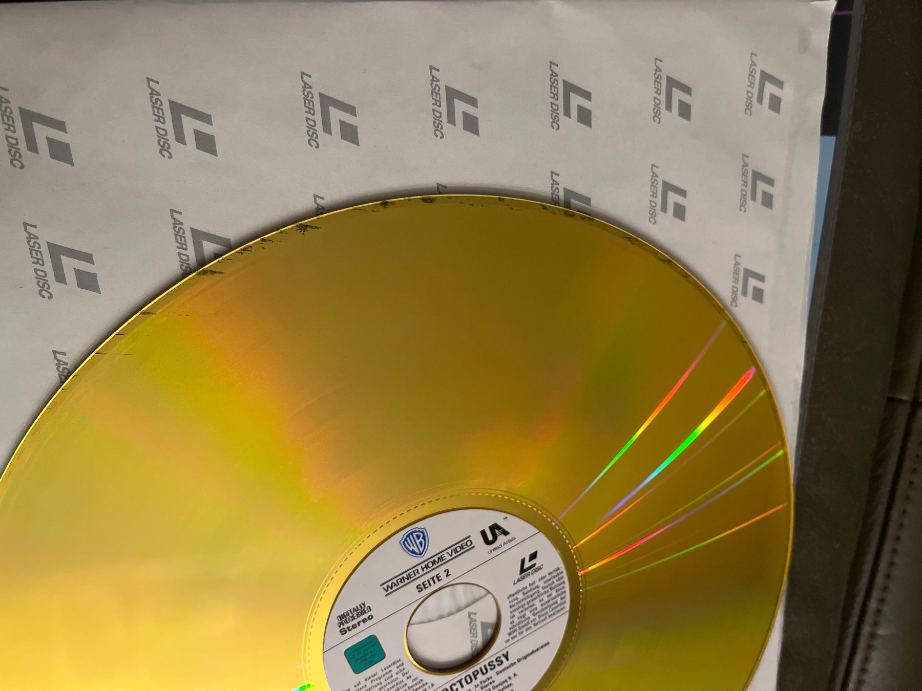 Dischi rigidi: Laserdiscs „James Bond“ – Usato da Niederdorf venduto da Fay1993 9