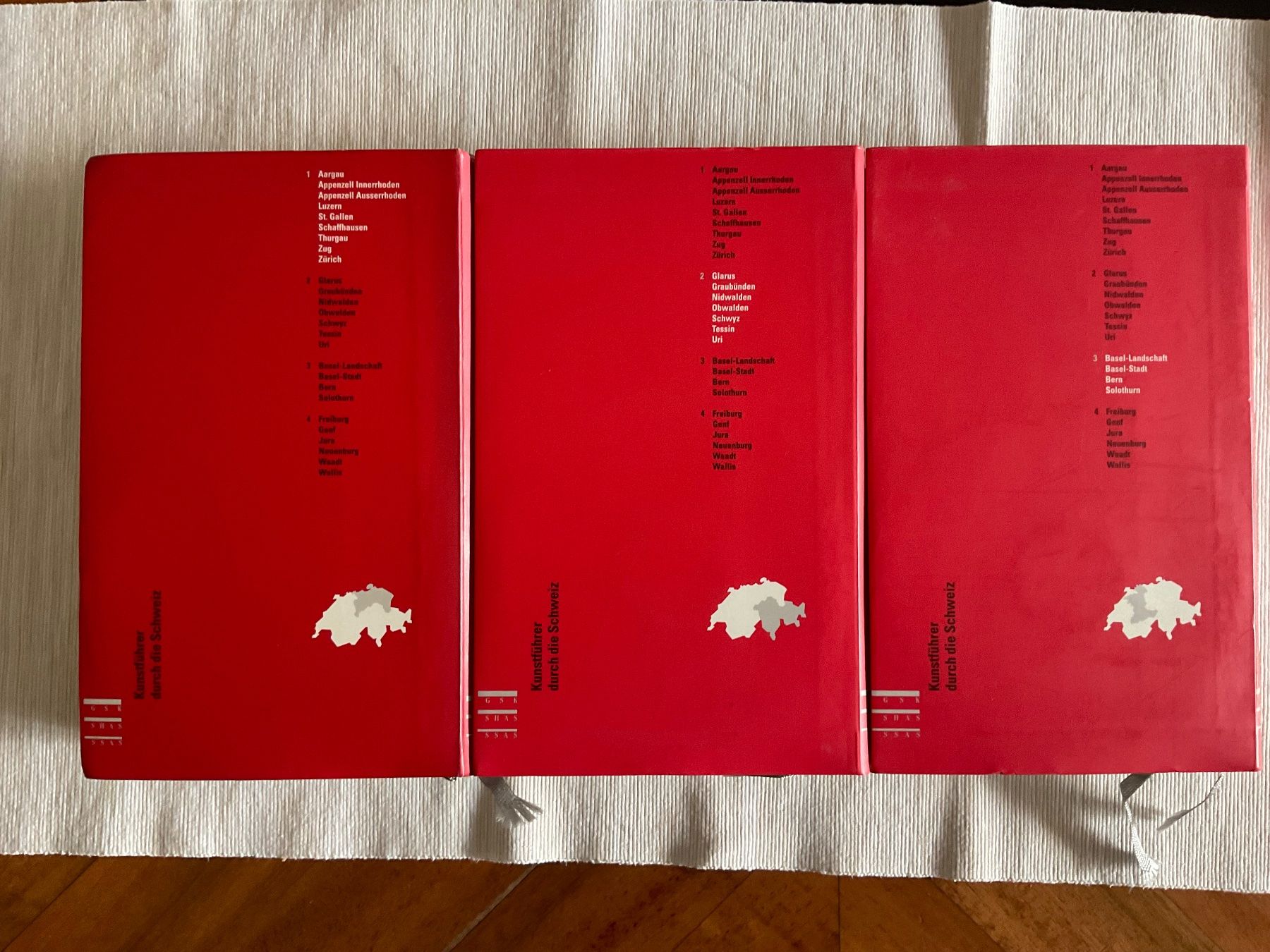 Libri: 3 Bände Kunstführer durch die Schweiz. – Usato da Zürich venduto da Tolima194 3
