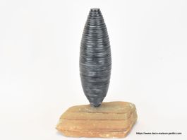 Sculpture en Ardoise sur Socle en Pierre de Canyon - Statue