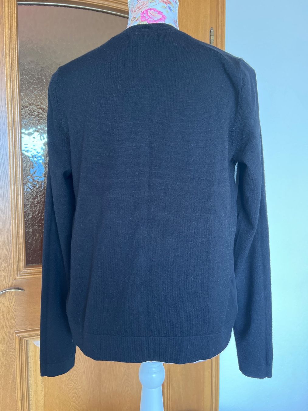 Jacken: Wunderschöner  Pullover mit Spitze, Grösse S – Gebraucht aus Chur von van_hnc6 1