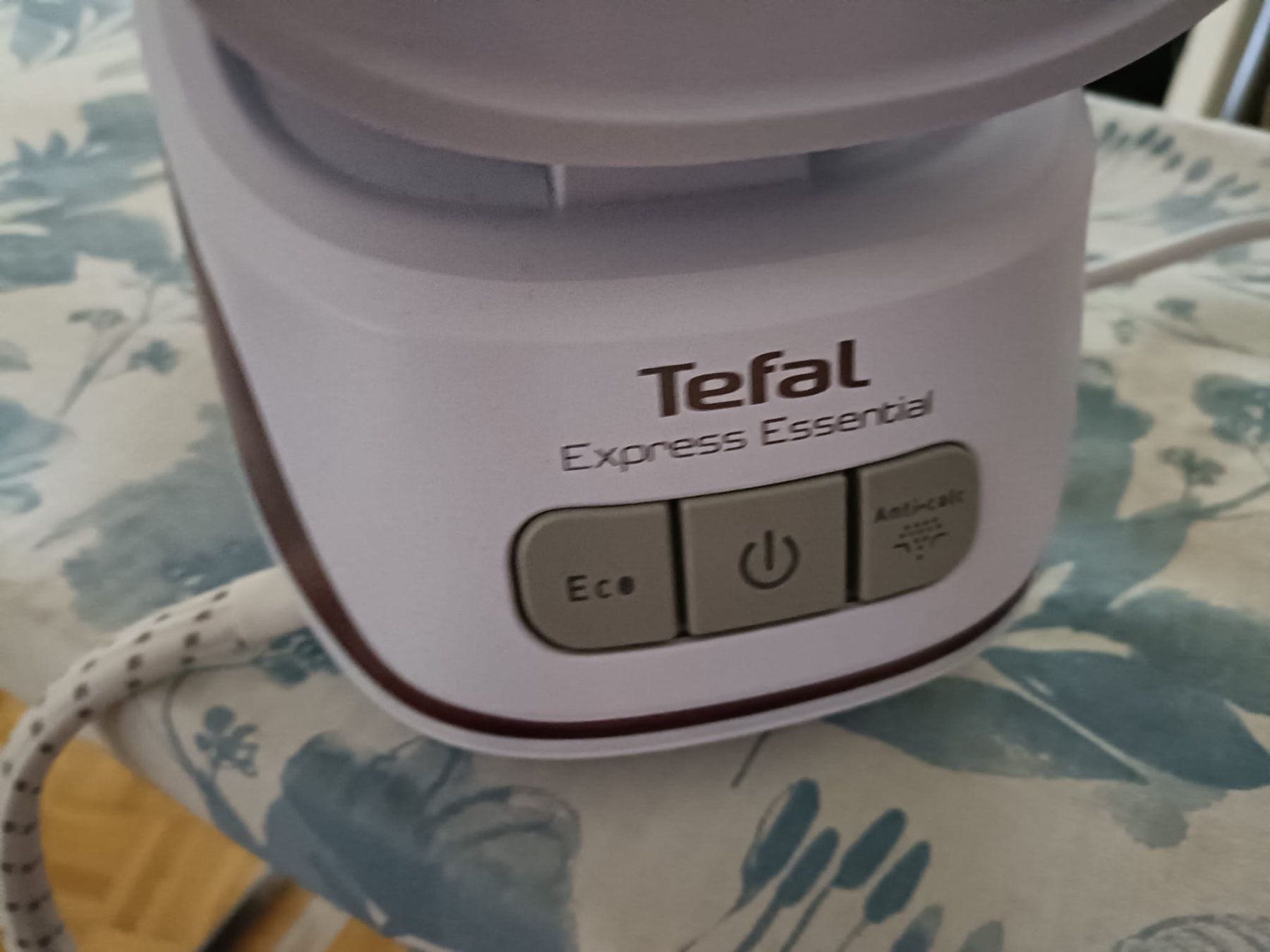 Tefal Ferri da stiro: Tefal Bügeleisen – Nuovo (secondo la descrizione) da Amriswil venduto da einkaufverkauf 2