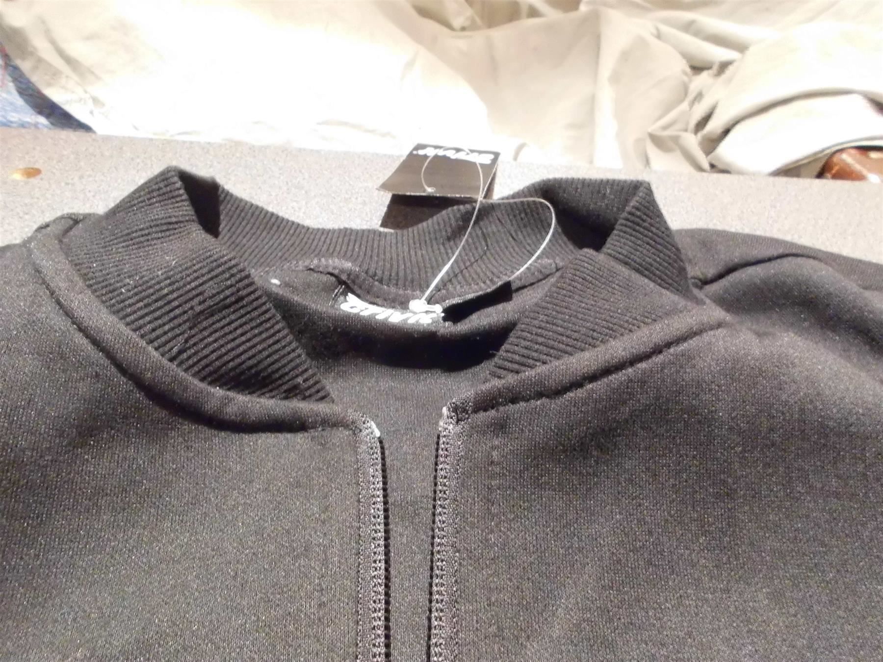 Giacche: Jacke Grösse L 52/54, Crivit, schwarz, n – Usato da Zürich venduto da Motzkuh 1