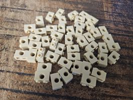 lego 3700 lot de 50 pièces Tan Technic, Brick 1 x 2