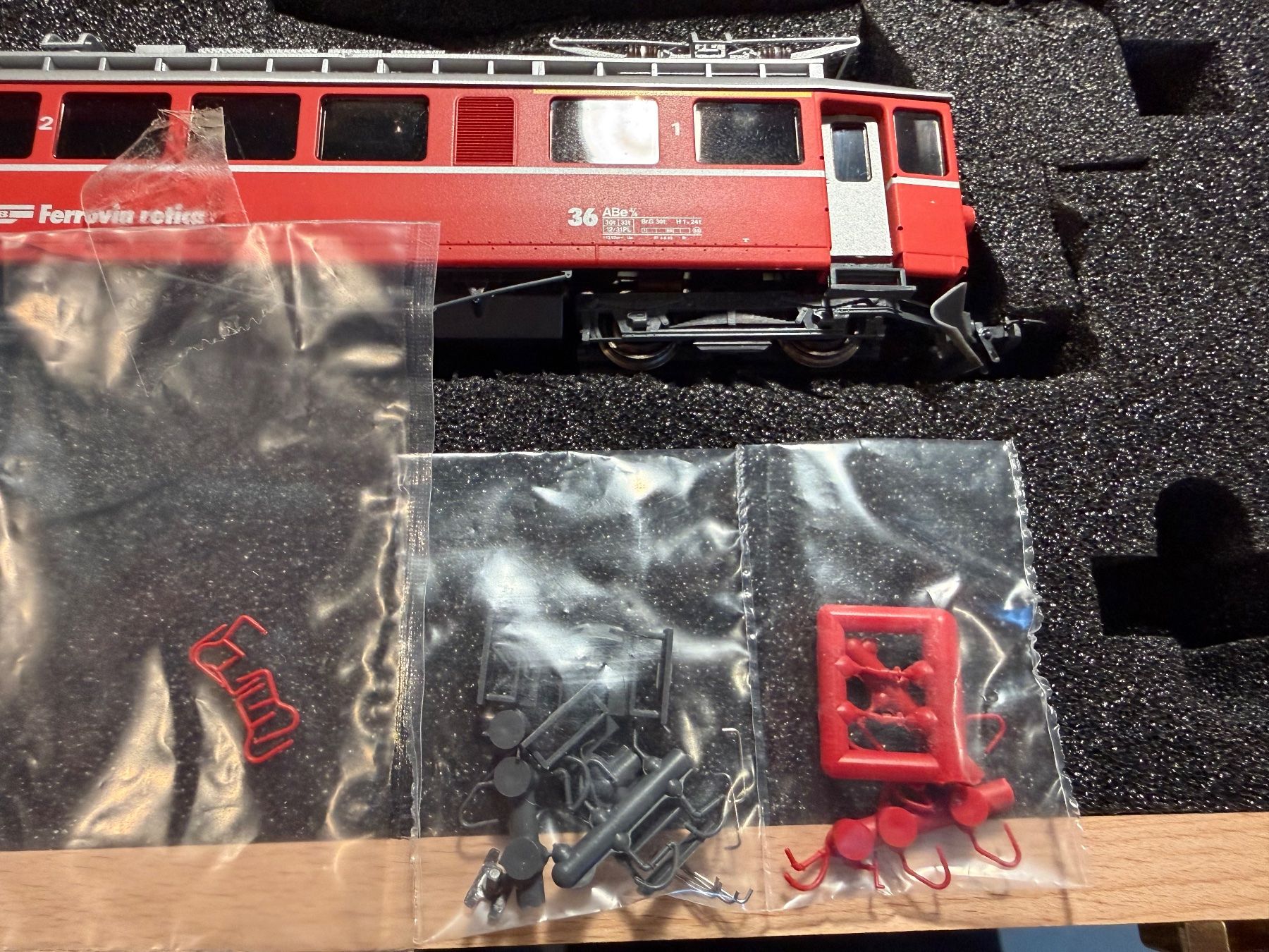 Bemo Modellini di ferrovie: Bemo RhB Bernina-Triebwagen ABe 4/4 36 H0m digital – Usato da Grüsch venduto da ro77bert 5