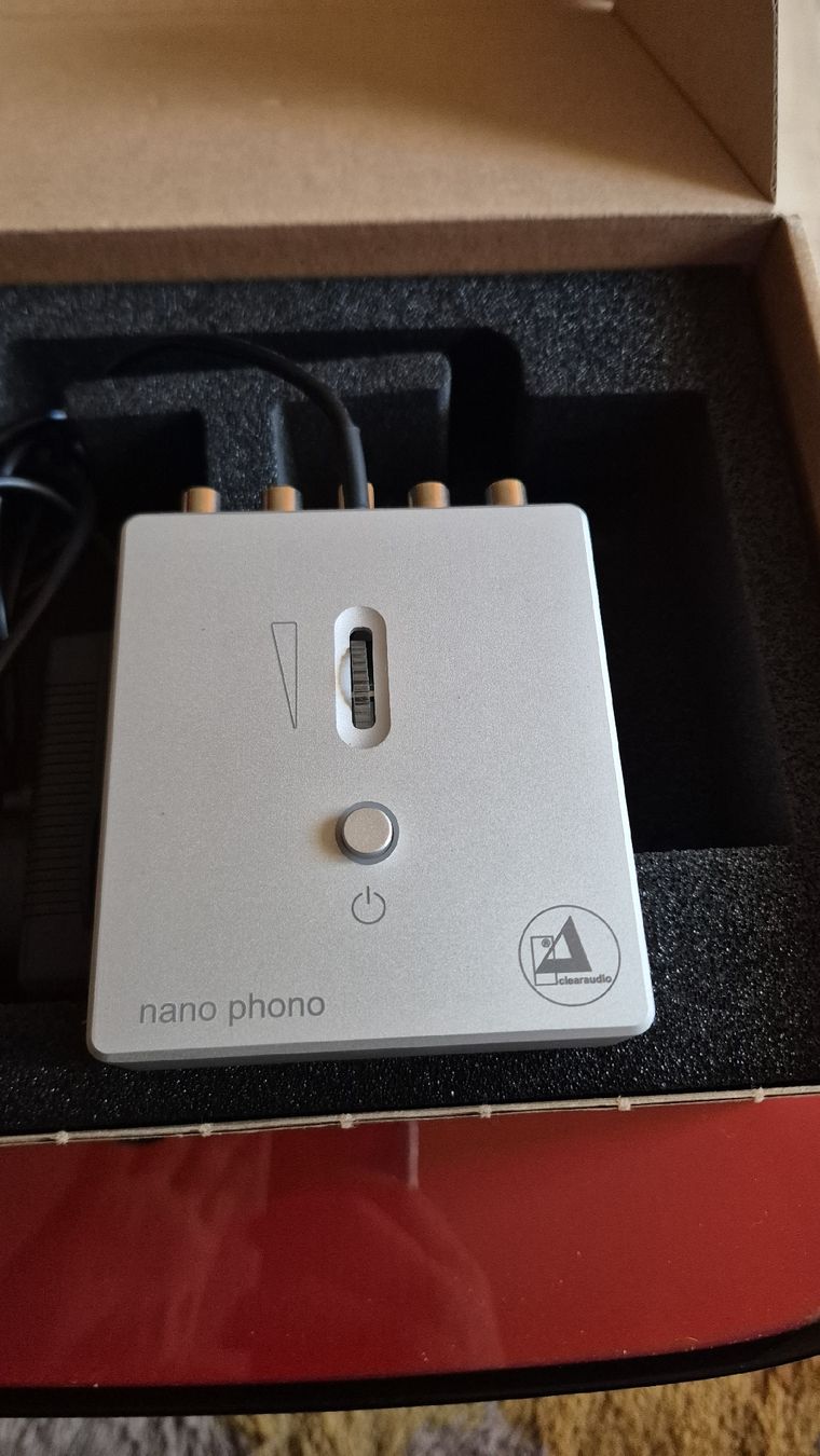 Clearaudio Giradischi: Clearaudio Nano Phono V2 – Nuovo (secondo la descrizione) da Confignon venduto da ffa_gbr6