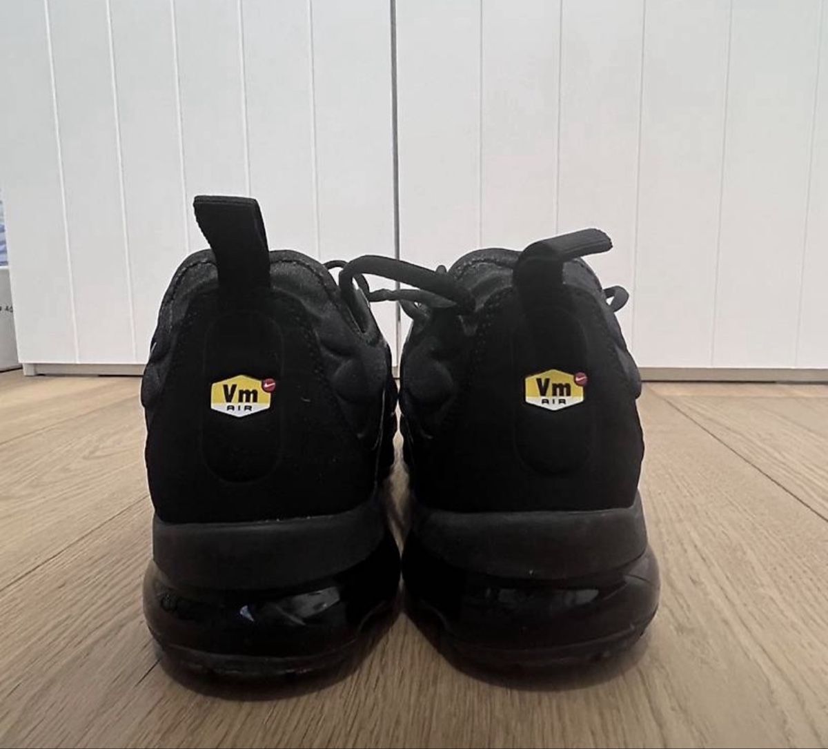 Nike Herrenschuhe: Nike Air VaporMax Plus schwarz graue – Gebraucht aus Langenthal von ras_xsk5 3