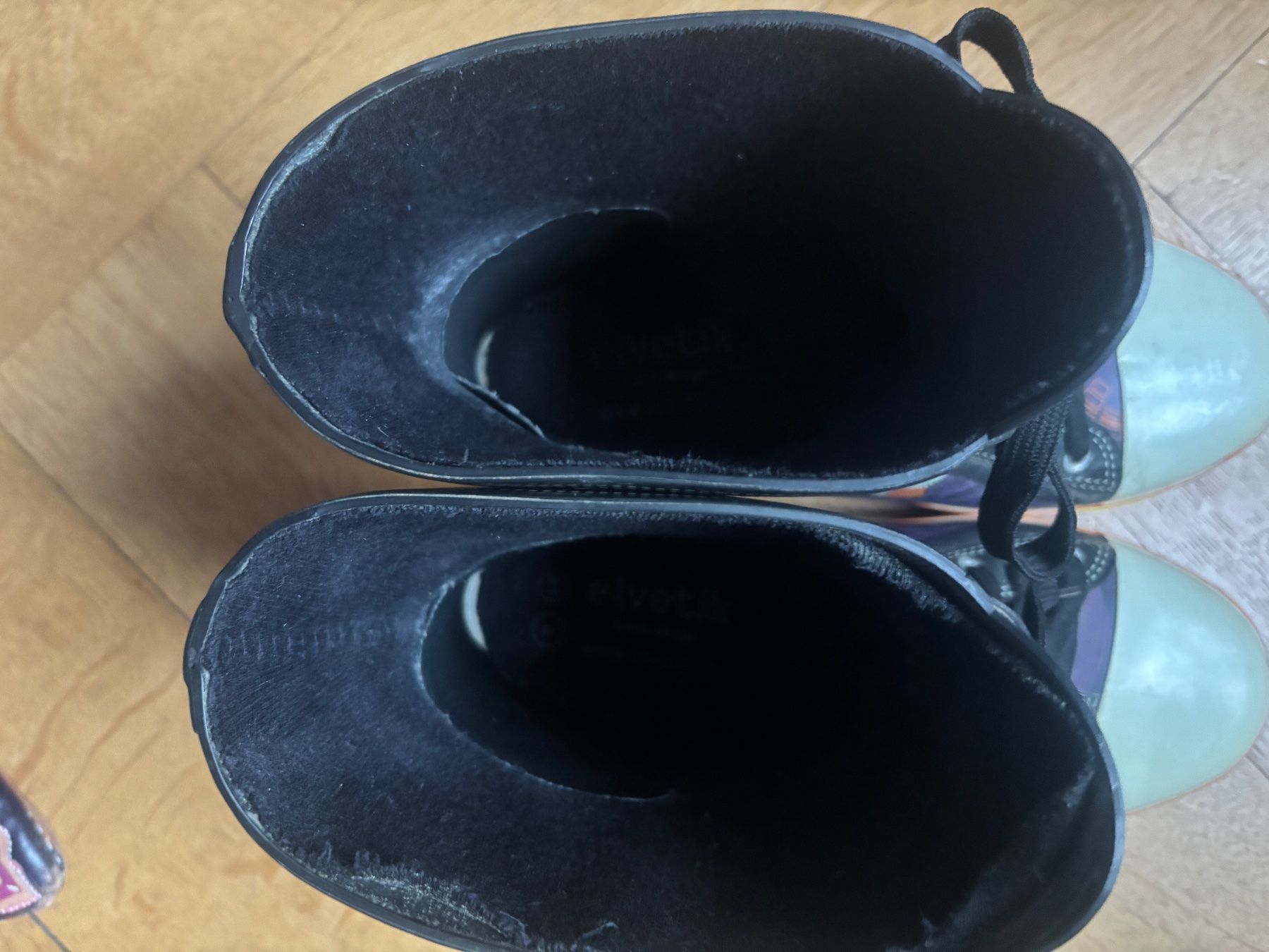 Scarpe da donna: Bottines de pluie – Usato da Genève venduto da bea_f5qp 3