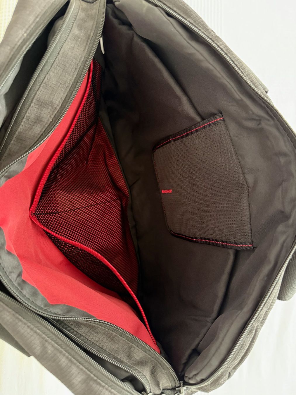 Samsonite Borse: Samsonite Laptop-Tasche – Usato da Nänikon venduto da marcusg70 5