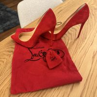 Christian Louboutin Pumps red suede like new condition