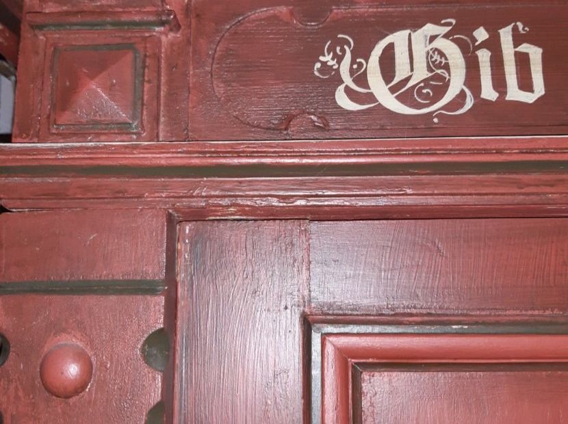 Armadi: Alter Bauernschrank – Usato da Thierachern venduto da Gari76 3