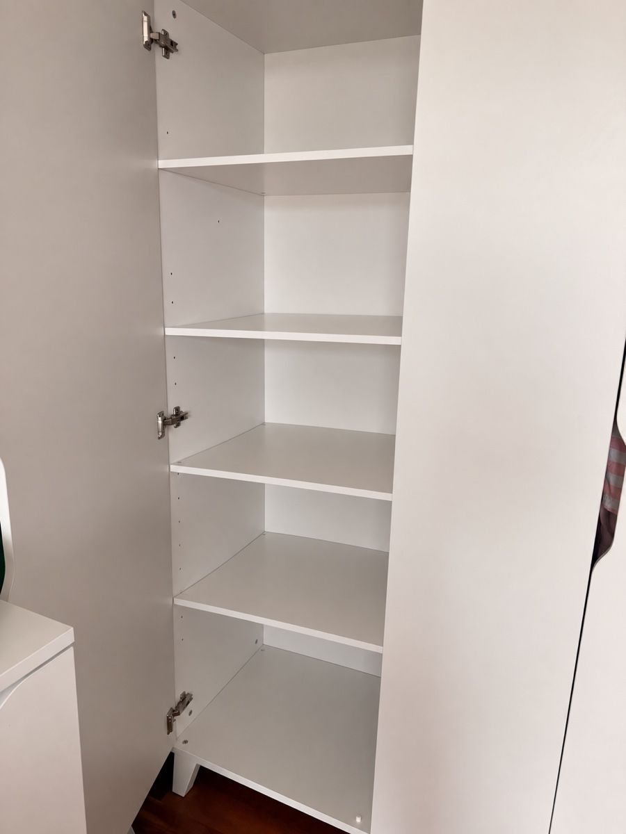 Armadi: Kleiderschrank weiss matt – Usato da Illnau venduto da DuNa 1
