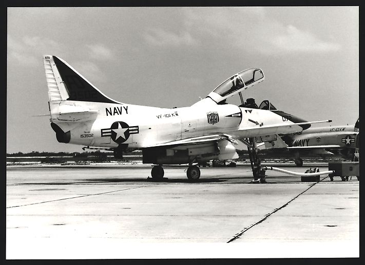 Photos & affiches: Fotografie Flugzeug Douglas A-4 Skyhawk, – D'occasion à Berlin par bartko-reher