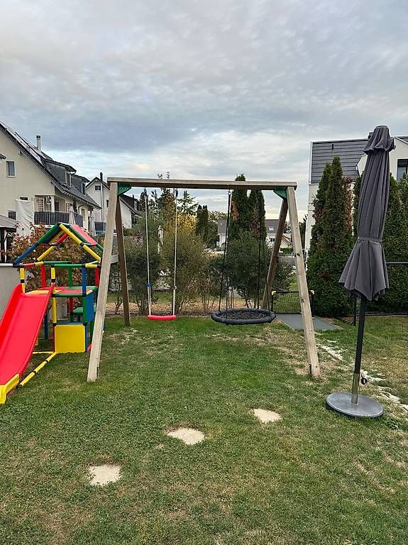 Autre balançoires de jardin: Kinder-Doppelschaukel – D'occasion à Oberwil-Lieli par Marivos