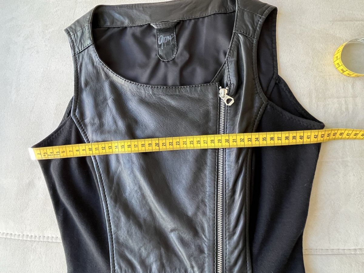 Vestiti: Kleid Leder Gr.S – Usato da Stäfa venduto da Exclusive0 4
