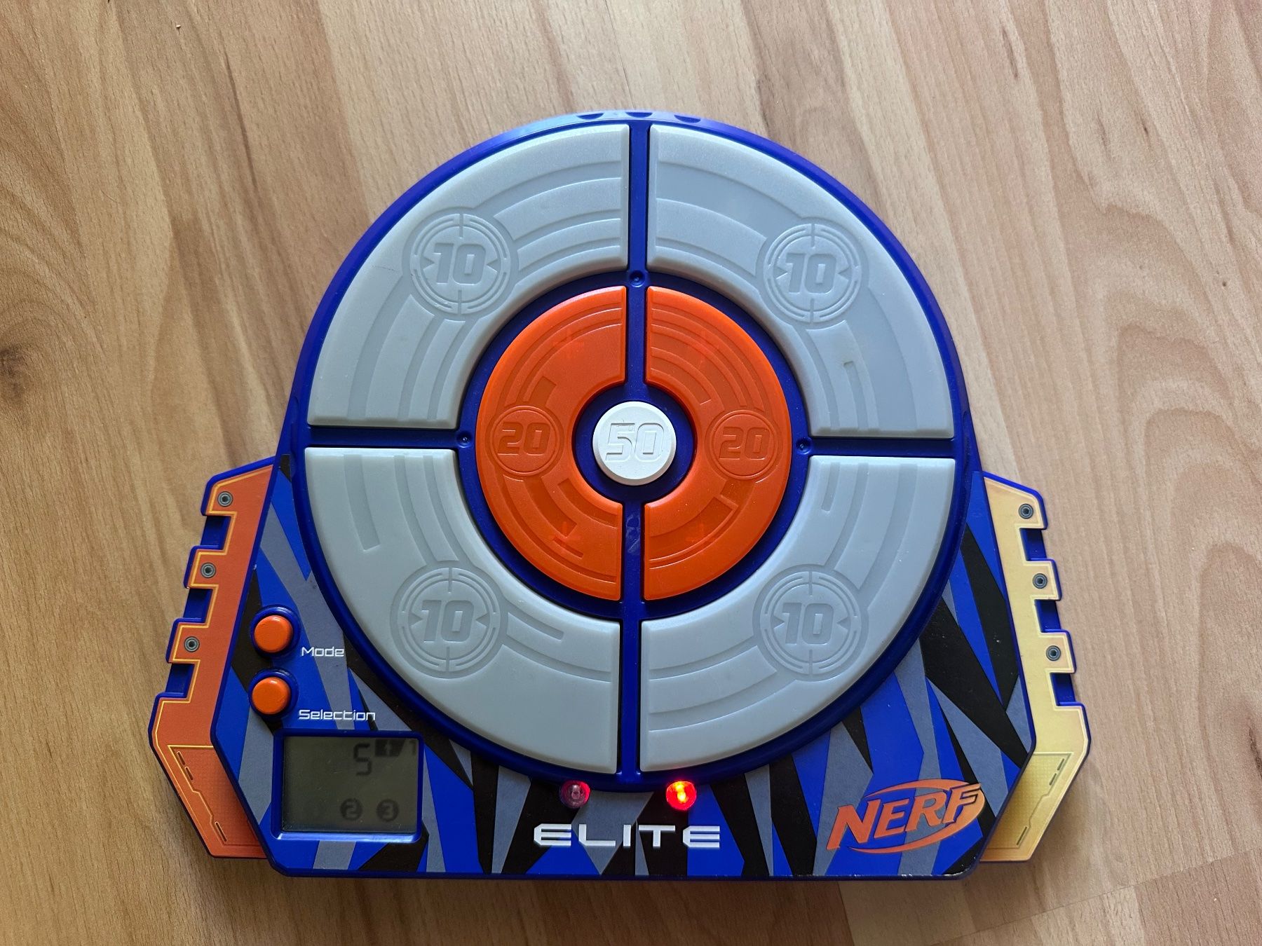 Nerf Giocattoli: Nerf Elite Zielscheibe elektronisch – Usato da Hausen AG venduto da dege02 4