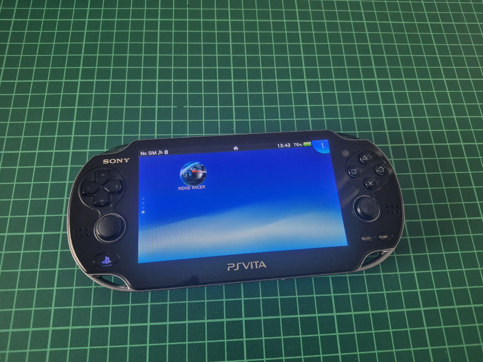 Sony Consoles: Sony PS Vita oled + Ridge Racer  – D'occasion à Meyrin par Retro-GZ 1
