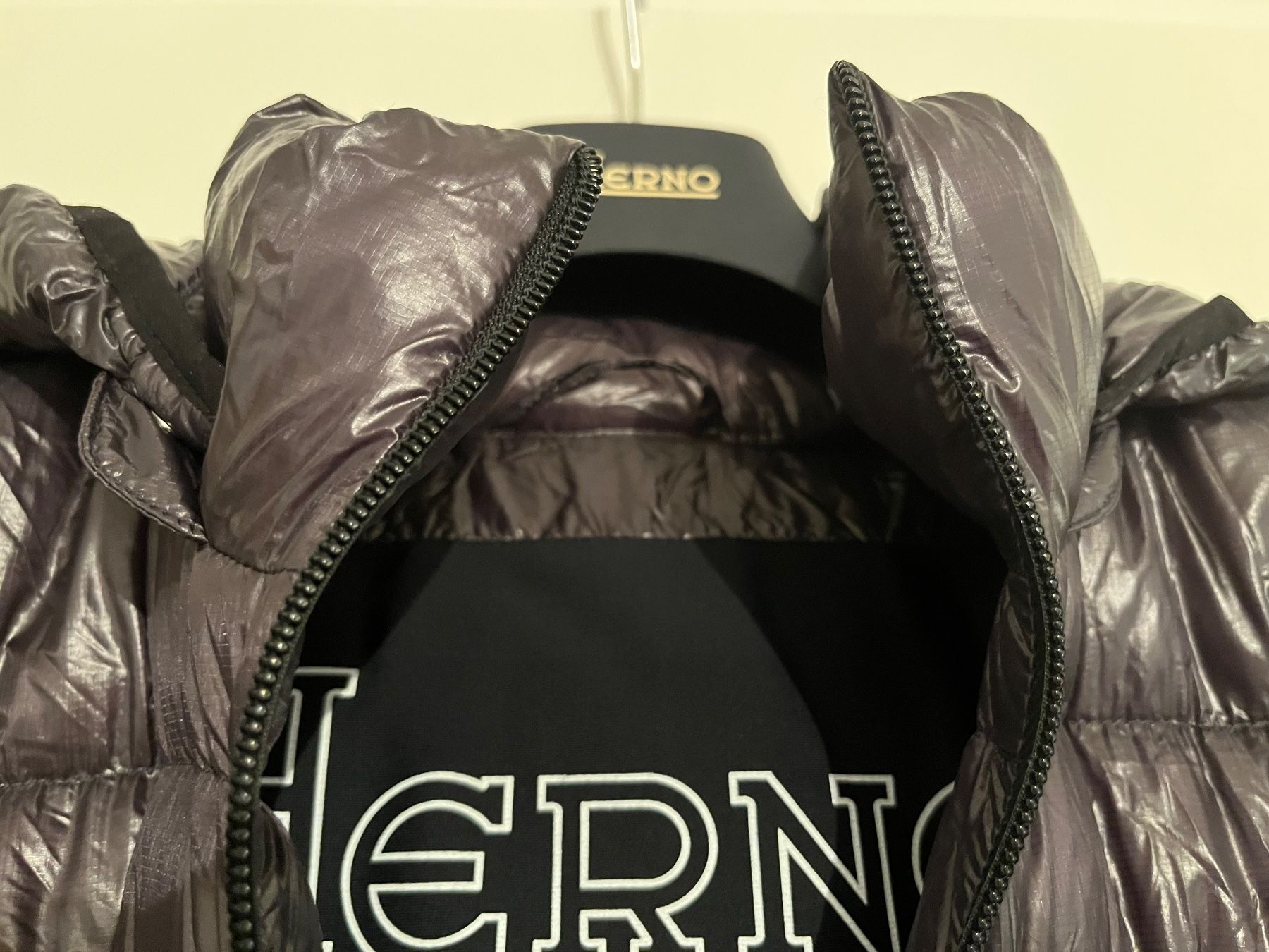 Herno Giacche: Neu-HERNO Herren Winterjacke – Nuovo (secondo la descrizione) da Kilchberg ZH venduto da nil_tvt7 2