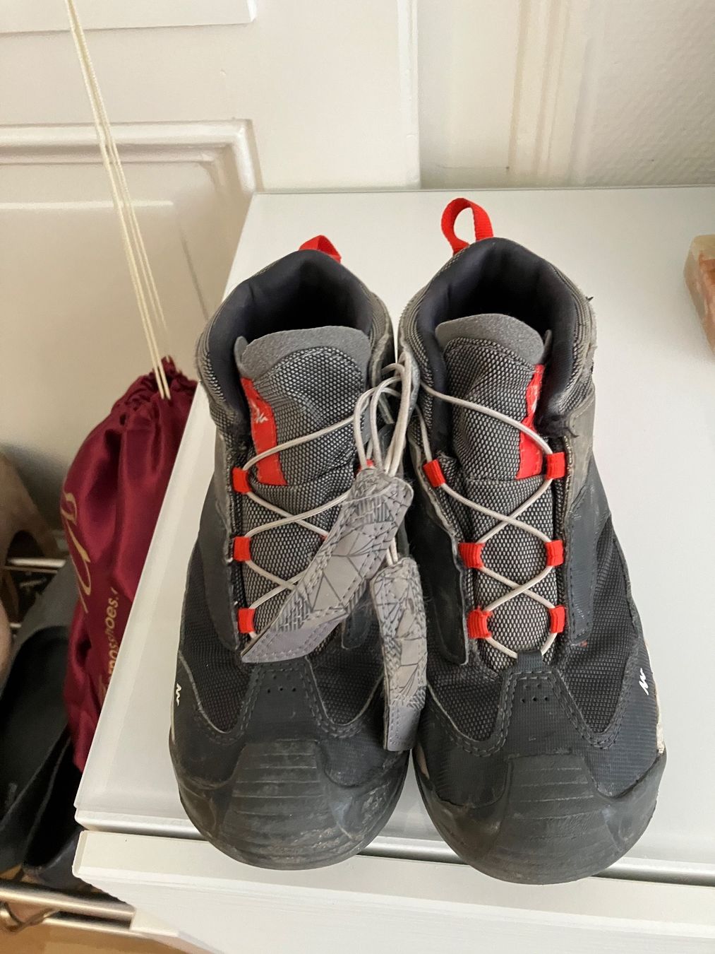 Scarpe per ragazzi: Kinder wandern schuhe – Usato da Zürich venduto da the_2lsz