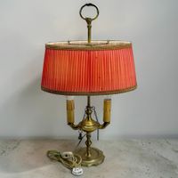 Lampe bouillotte en laiton style Louis XVI abat-jour en soie