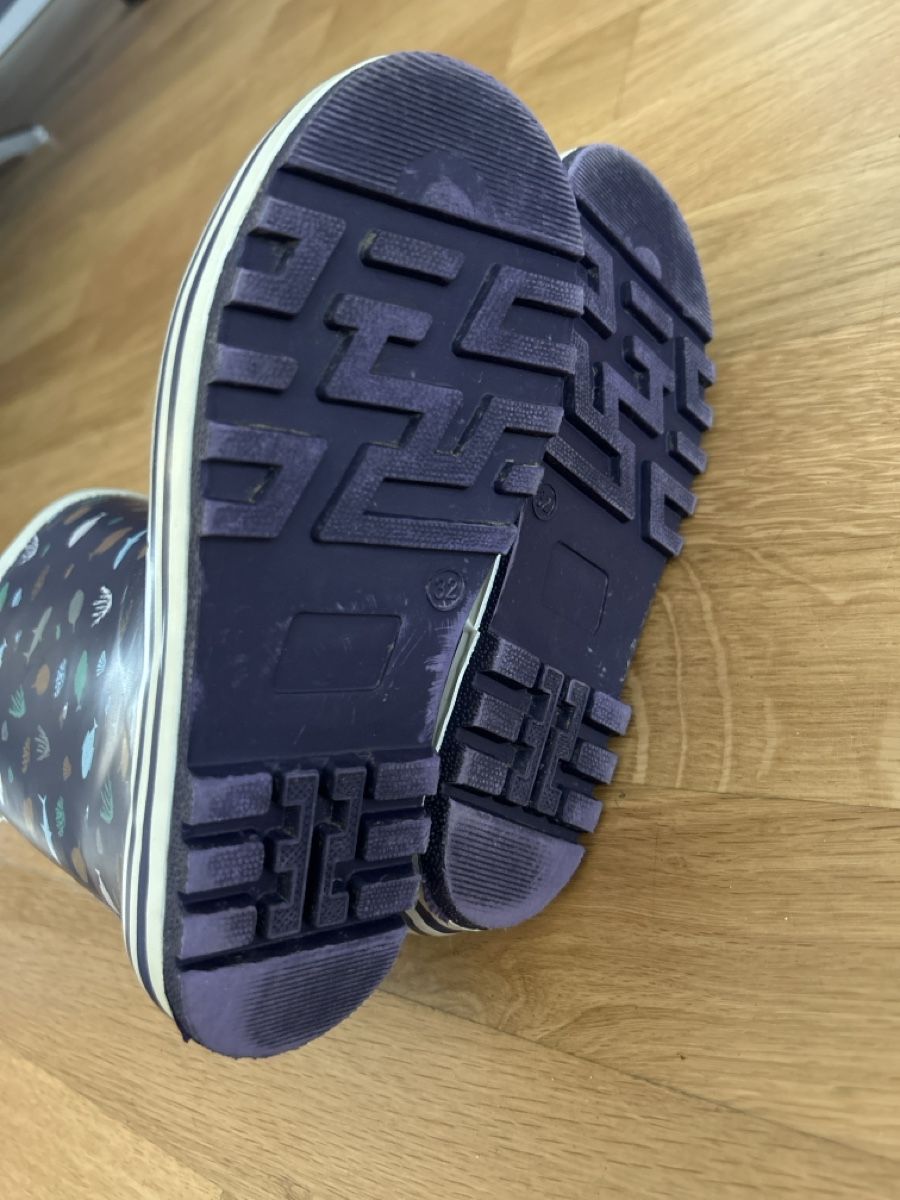 Chaussures garçon: Regenstiefel – D'occasion à Schlieren par Gizmo8952 2