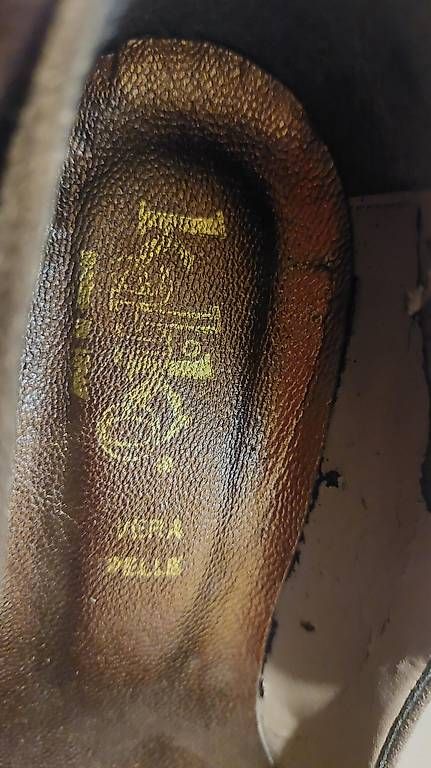 Damenschuhe: Pumps Kaliko Echtleder – Gebraucht aus Niederhasli von log_5ffv 1